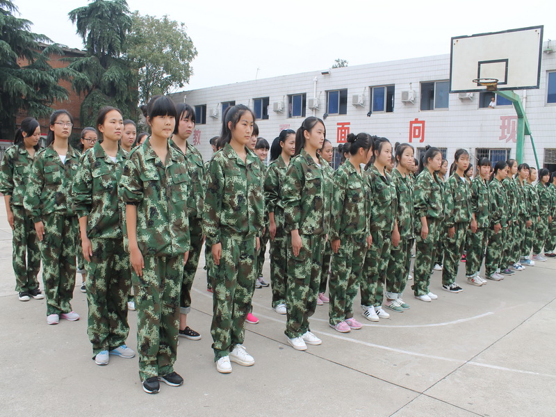 ��ꖹ��I(y��)�W(xu��)У܊Ӗ(x��n)