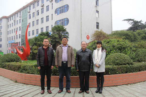 南陽工業(yè)學(xué)校新一屆紀(jì)委委員