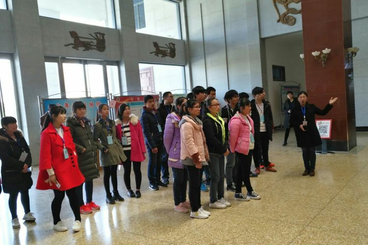 ��ꖹ��I(y��)�W(xu��)У�����f(xi��)�����^