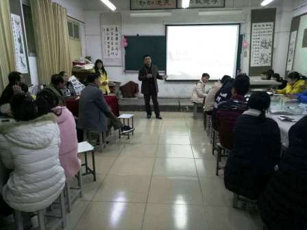 南陽工業(yè)學(xué)校書法協(xié)會(huì)