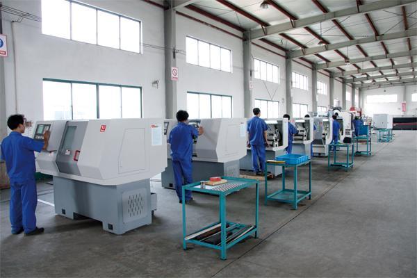 南陽工業(yè)學(xué)校機(jī)電專業(yè)