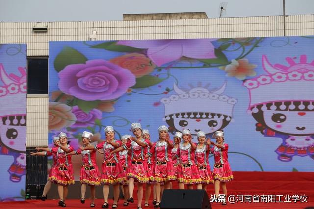 �赸������g�衷