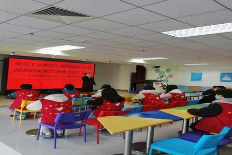 ���(y��ng)���I(y��)�W(xu��)У������������